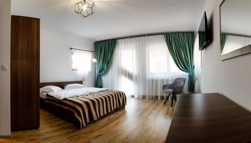 Готель La Coltul Castelului Bran Boutique Екстер'єр фото
