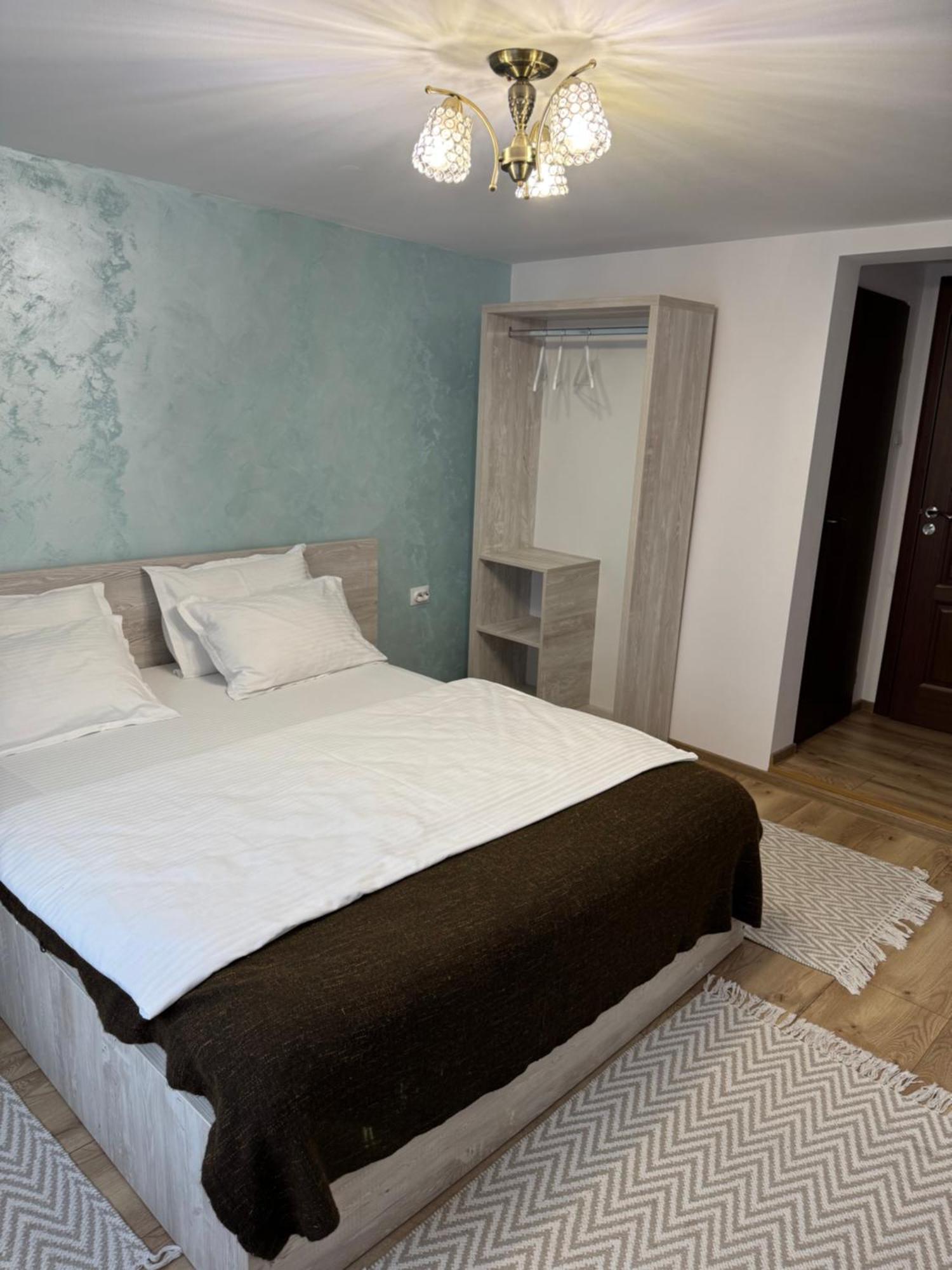 Готель La Coltul Castelului Bran Boutique Екстер'єр фото